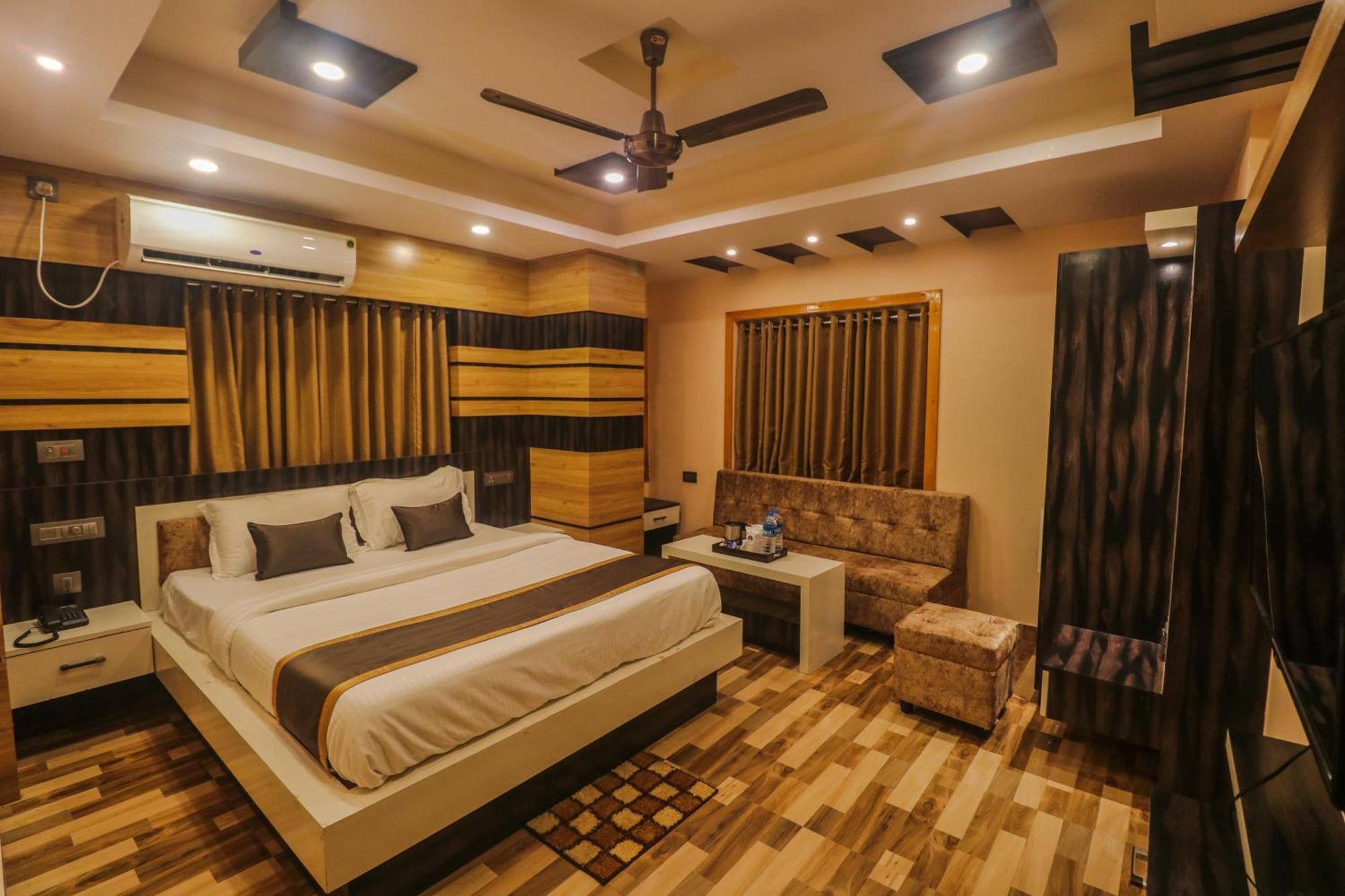 Отель Mohar Residency Калькутта Экстерьер фото